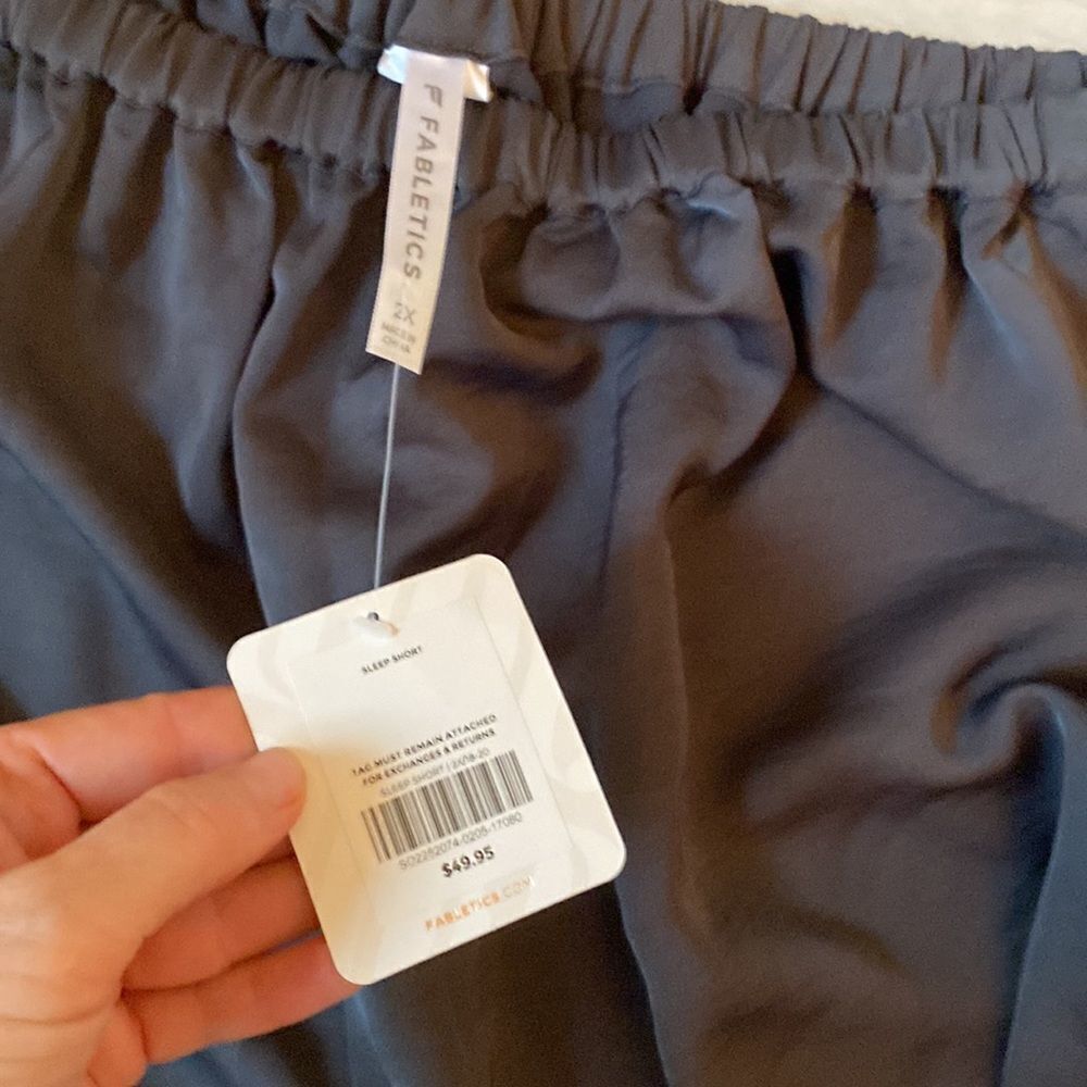 Fabletics Shorts Sleep Short Size 2X in Pewter NWT - Picture 7 of 7